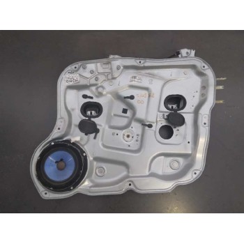 ELEVALUNAS DELANTERO DERECHO 824802B070J9S4 824802B070J9S4 2601131BJC0017