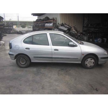 renault megane i berlina hatchback (ba0) del año 1996