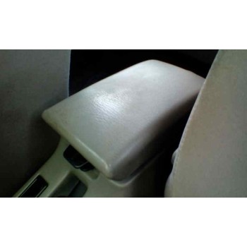 nissan primera berlina (p11) del año 2001