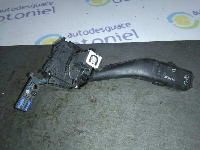 Recambio de mando limpia para seat altea (5p1) reference referencia OEM IAM 1K0953519A  