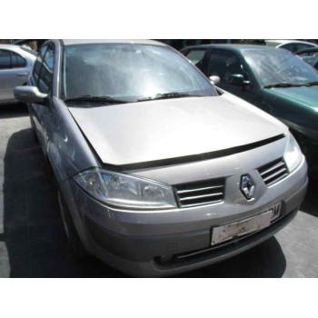 renault megane ii classic berlina del año 2004