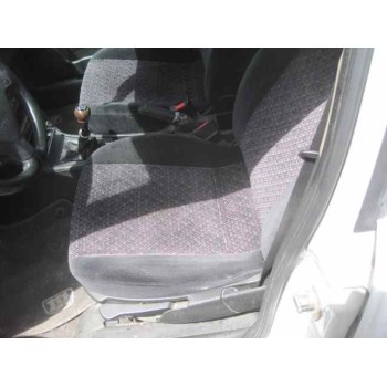 opel astra g berlina del año 2001