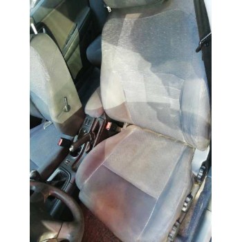 nissan primera berlina (p12) del año 2004