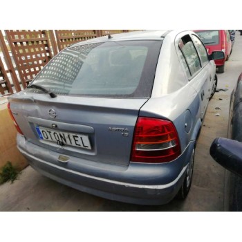 opel astra g berlina del año 2002