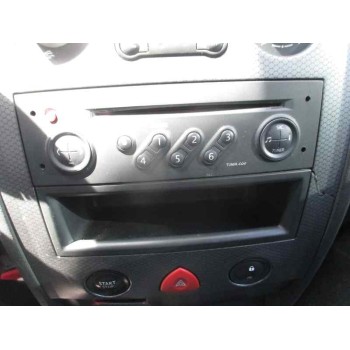 renault megane ii classic berlina del año 2004