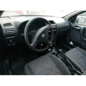 opel astra g berlina del año 2002