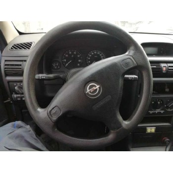 opel astra g berlina del año 2002