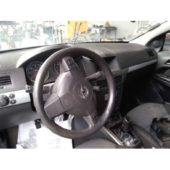 opel astra gtc del año 2005