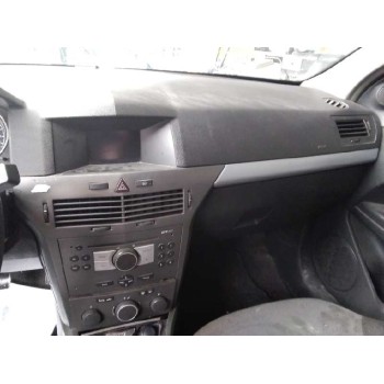 opel astra gtc del año 2005