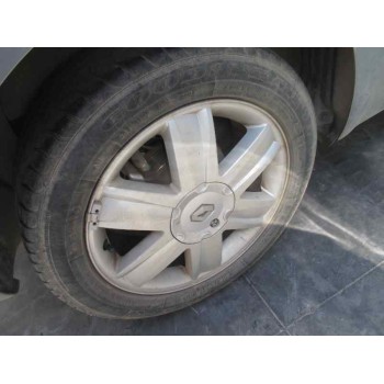 renault megane ii classic berlina del año 2004