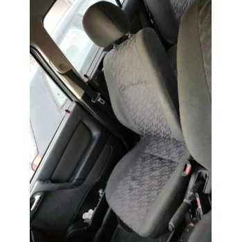 opel astra g berlina del año 2002