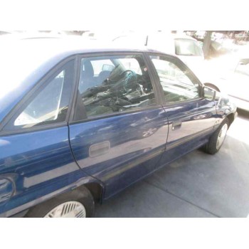 opel astra f berlina del año 1994