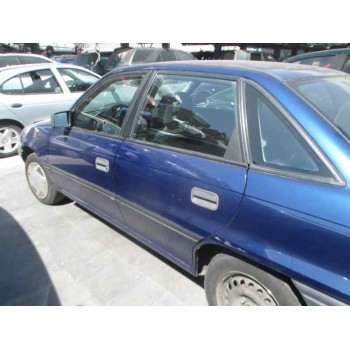 opel astra f berlina del año 1994