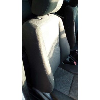 toyota corolla verso (r1) del año 2005