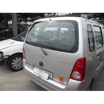opel agila del año 2002