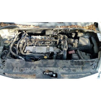 toyota corolla verso (r1) del año 2005