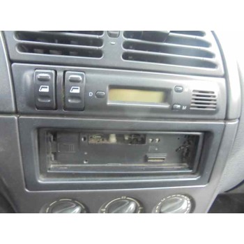 citroën xsara berlina del año 1998