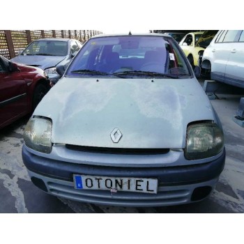 RENAULT CLIO II FASE I (B/CBO)