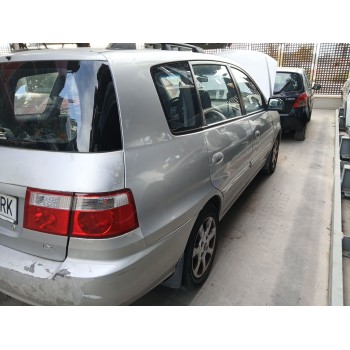 kia carens del año 2004