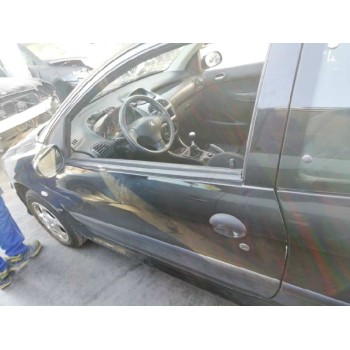 peugeot 206 berlina del año 2002