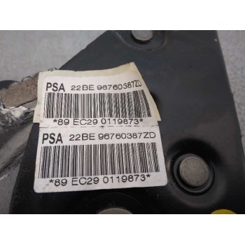 Recambio de palanca freno de mano para peugeot 208 allure referencia OEM IAM 96760387ZD  
