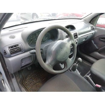 renault clio ii fase i (b/cbo) del año 1999