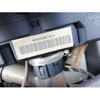 peugeot 206 berlina del año 2002