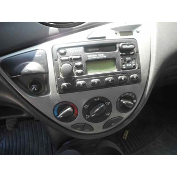 ford focus berlina (cak) del año 1999