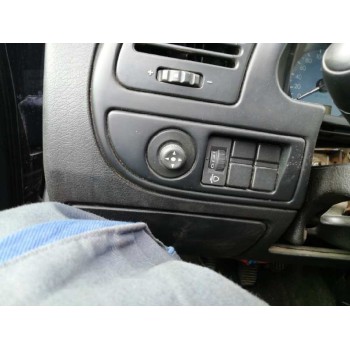 citroën xsara berlina del año 2003