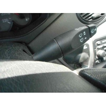 ford focus berlina (cak) del año 1999