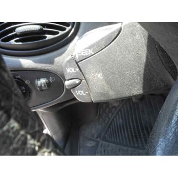 ford focus berlina (cak) del año 1999