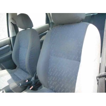 ford focus berlina (cak) del año 1999