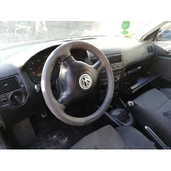 volkswagen golf iv berlina (1j1) del año 2002