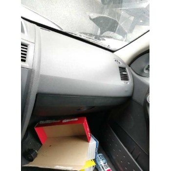 renault megane ii berlina 5p del año 2004