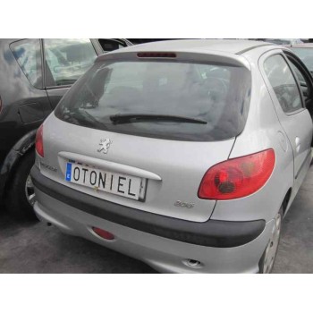 PEUGEOT 206 BERLINA