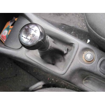 peugeot 206 berlina del año 2004