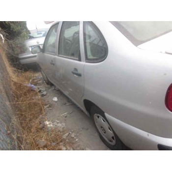 seat cordoba berlina (6k2) del año 2001