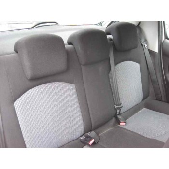 peugeot 206 berlina del año 2004