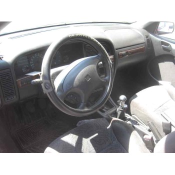 citroën xantia berlina del año 1999