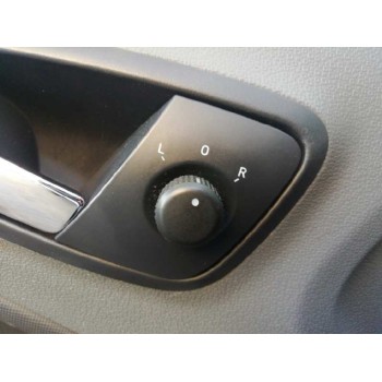 seat ibiza (6j5) del año 2009