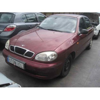 daewoo lanos del año 2000