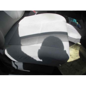 mitsubishi space star (dg0) del año 2004