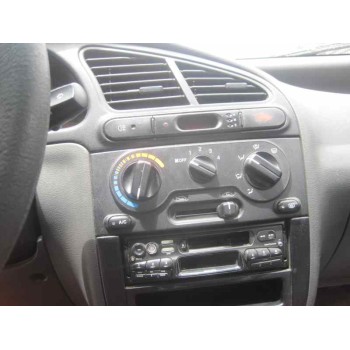 daewoo lanos del año 2000