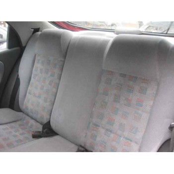 daewoo lanos del año 2000