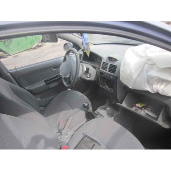 kia rio del año 2003