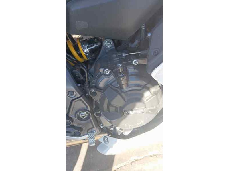 Recambio de motor completo para yamaha r7 referencia OEM IAM  B 3.400KM ARRANCADO , HAY VIDEO