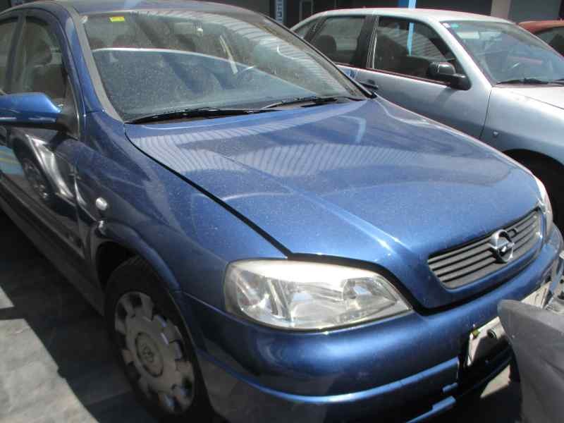 opel astra g berlina del año 2002