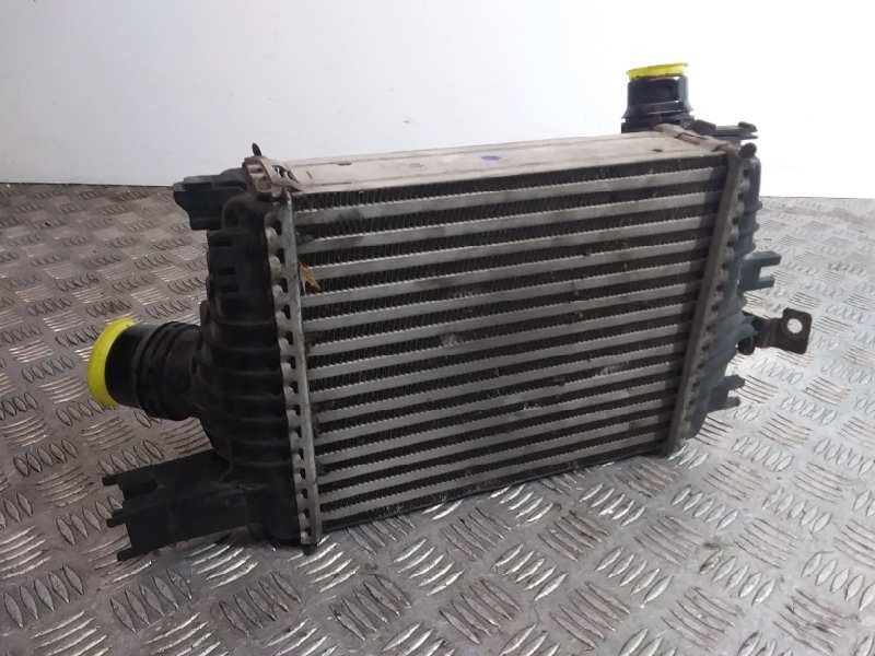 Recambio de intercooler para renault captur zen referencia OEM IAM 144961381R  
