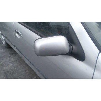 nissan primera berlina (p11) del año 1999