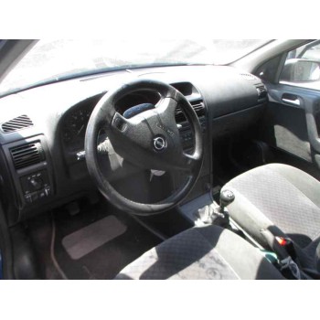 opel astra g berlina del año 2002